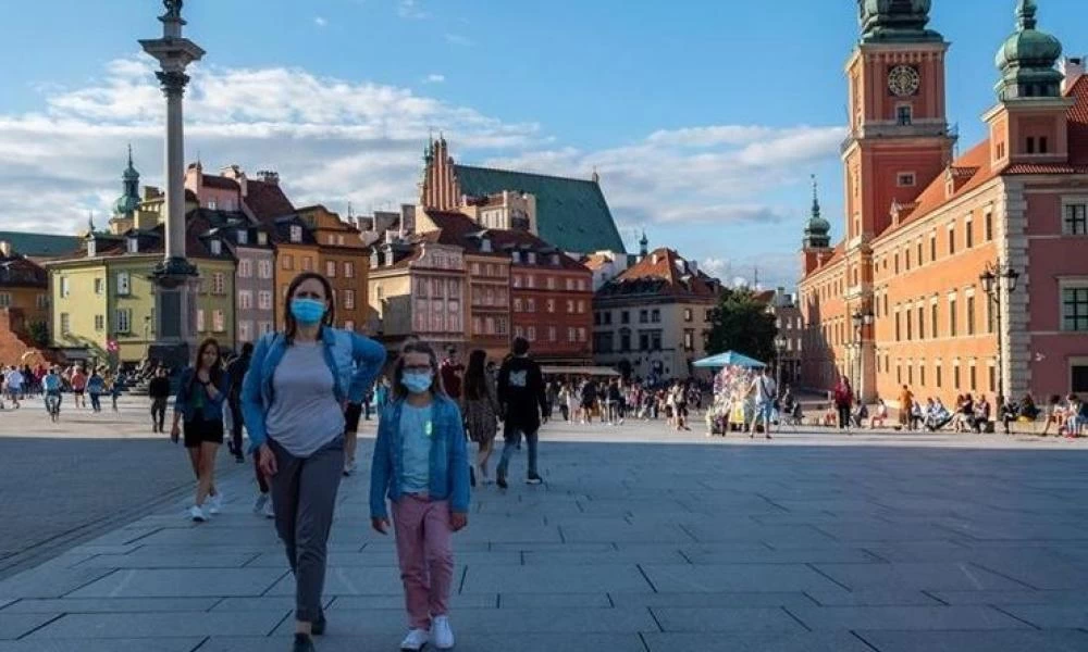 Πολωνία: Περιμένει τις εξελίξεις στις ΗΠΑ πριν αναγνωρίσει τον Μπάιντεν